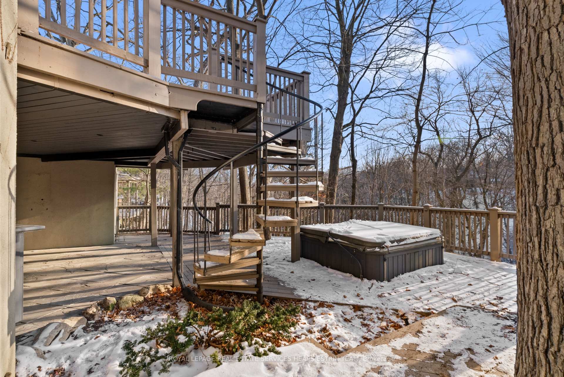 Photo 32 of 30 Bennington Heights Drive, Toronto, Leaside — HOMEH
