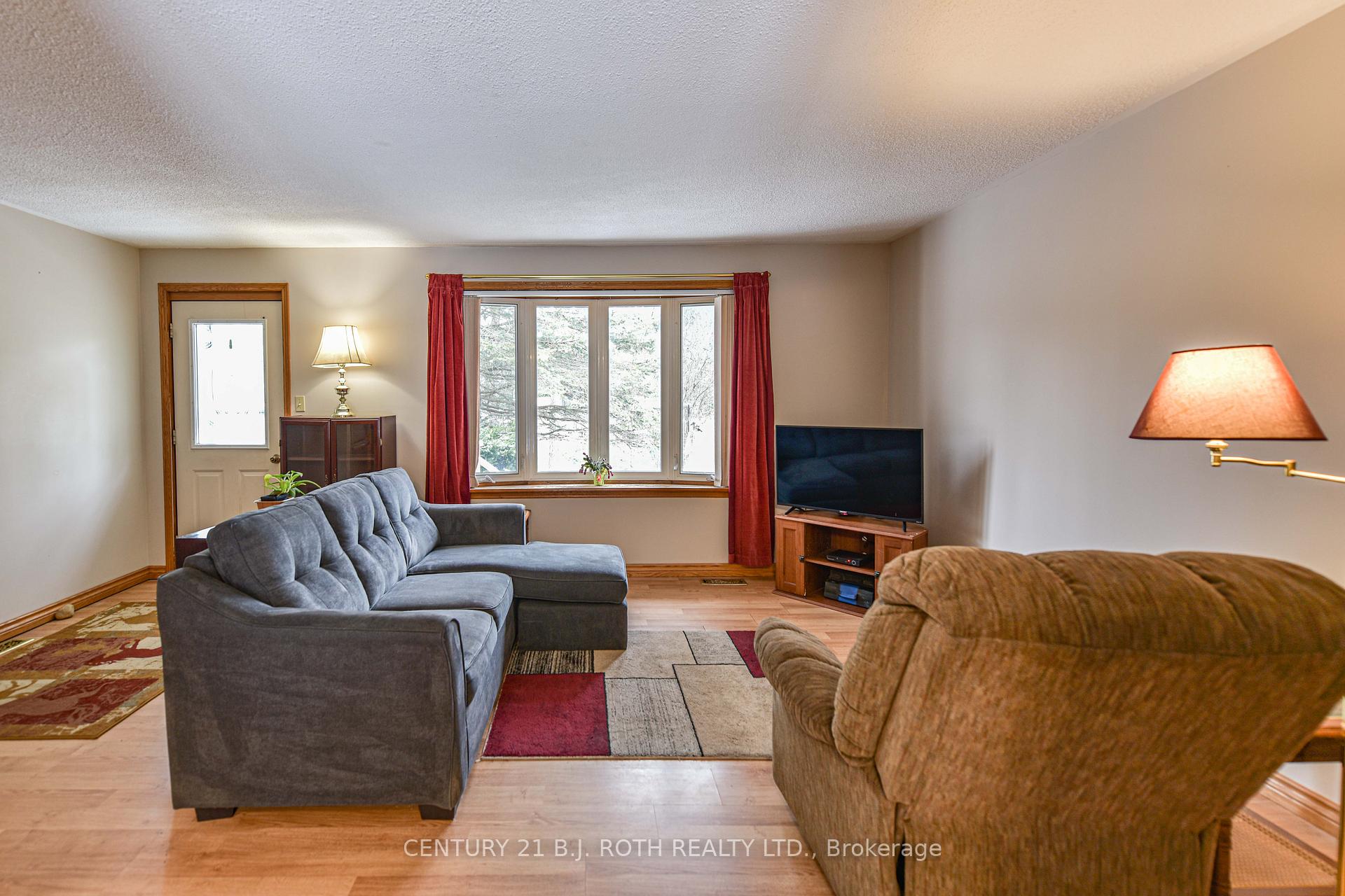 Photo 10 of 6046 Vasey Road, Tay, Waverley — HOMEH
