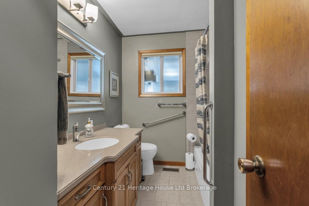 Photo 7 of 12 Camdon Court, Tillsonburg — HOMEH