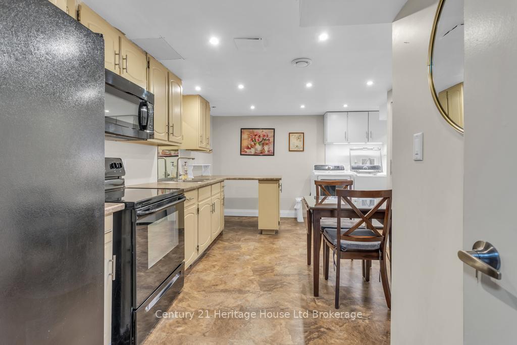 Photo 18 of 12 Camdon Court, Tillsonburg — HOMEH