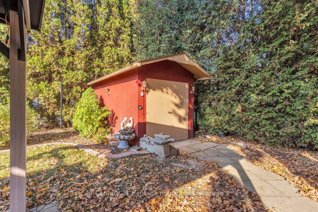 Photo 25 of 12 Camdon Court, Tillsonburg — HOMEH