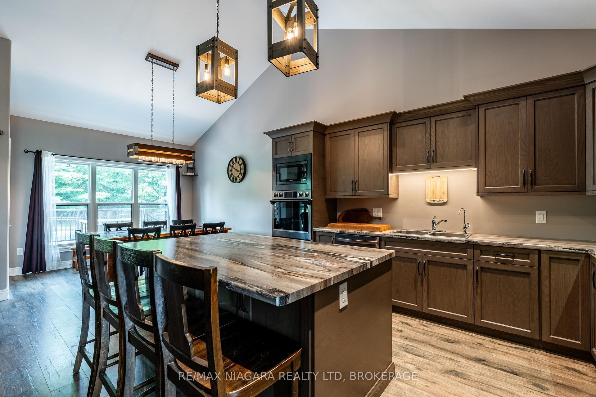 Photo 10 of 1892 Turner Road, Thorold, Hurricane/Merrittville — HOMEH