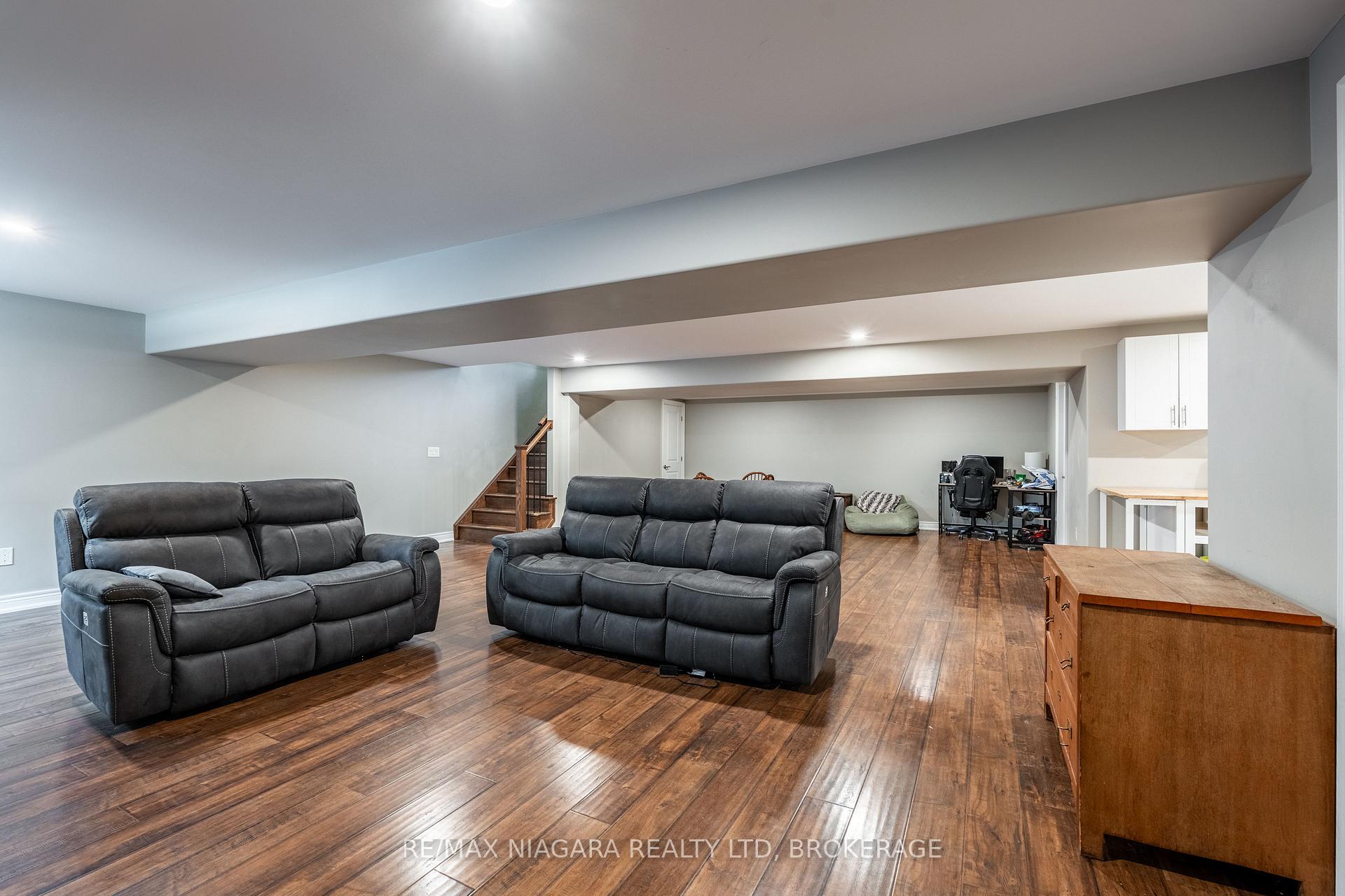 Photo 21 of 1892 Turner Road, Thorold, Hurricane/Merrittville — HOMEH