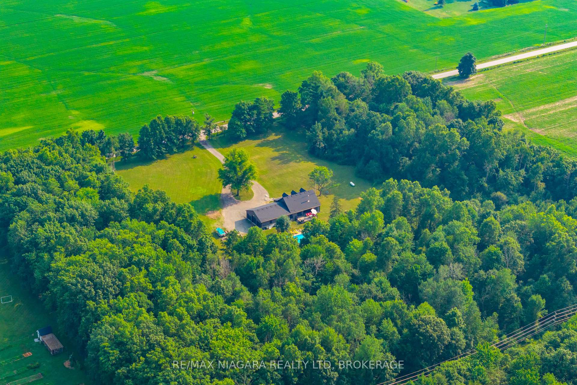 Photo 35 of 1892 Turner Road, Thorold, Hurricane/Merrittville — HOMEH