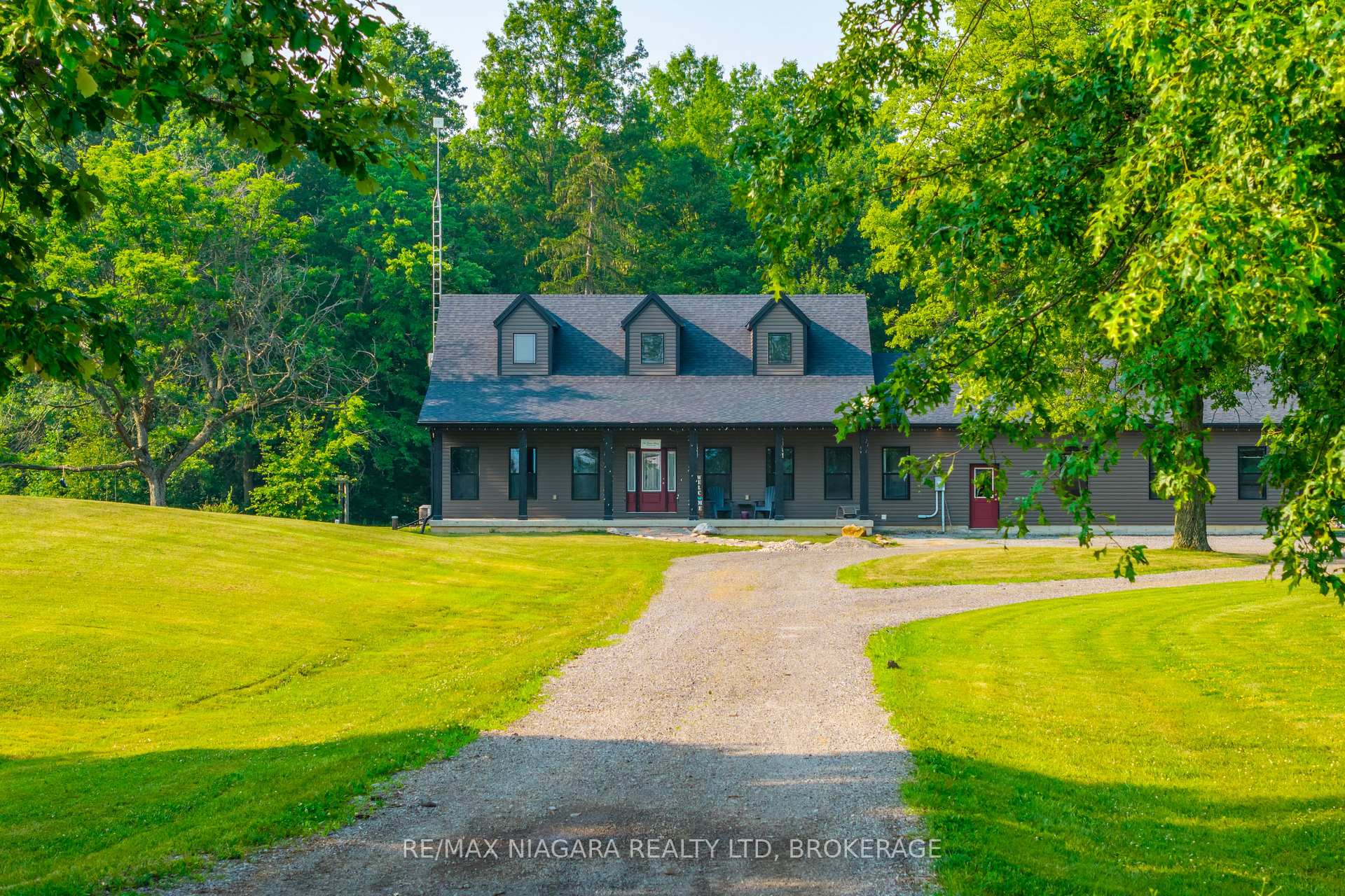Photo 37 of 1892 Turner Road, Thorold, Hurricane/Merrittville — HOMEH
