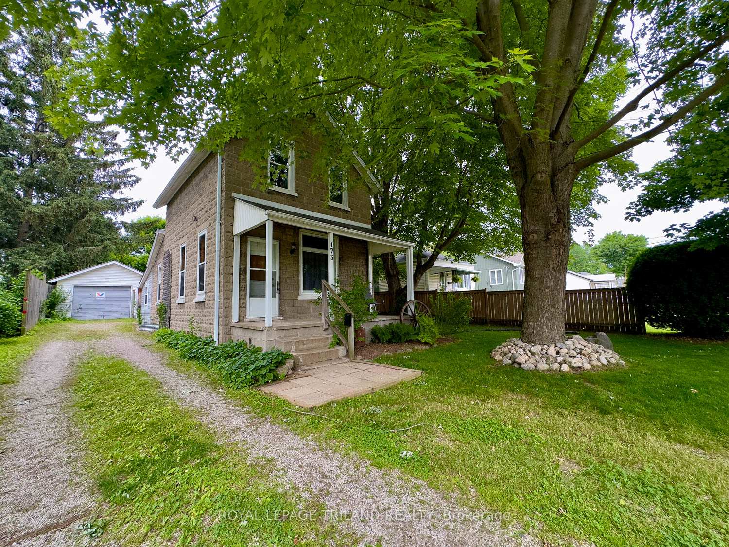 Photo 1 of 173 Centre Street E, Strathroy-Caradoc, NE — HOMEH