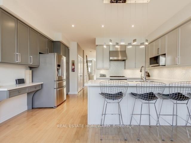 Photo 6 of 46 Joseph Duggan Road, Toronto, The Beaches — HOMEH