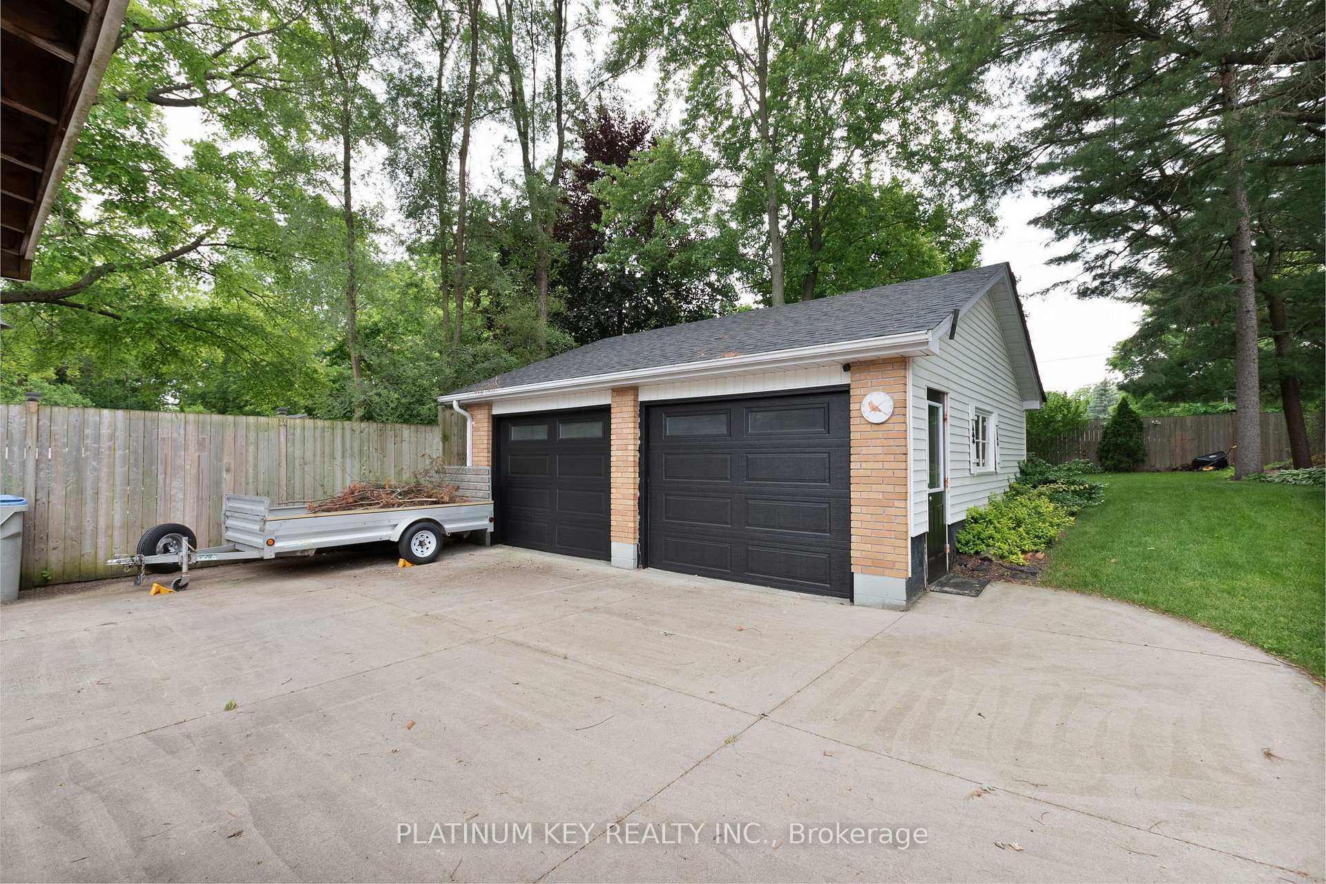 Photo 19 of 108 Mckellar Street, Strathroy-Caradoc, SW — HOMEH