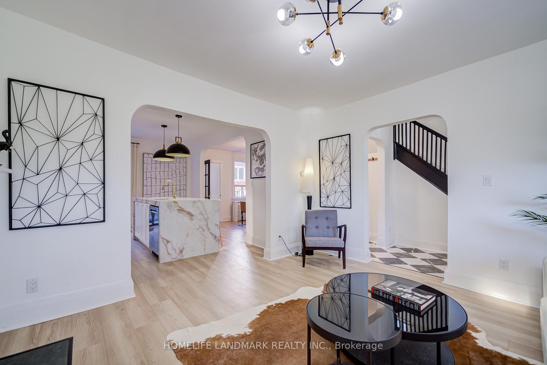 Photo 13 of 5 Beachview Crescent, Toronto, East End-Danforth — HOMEH