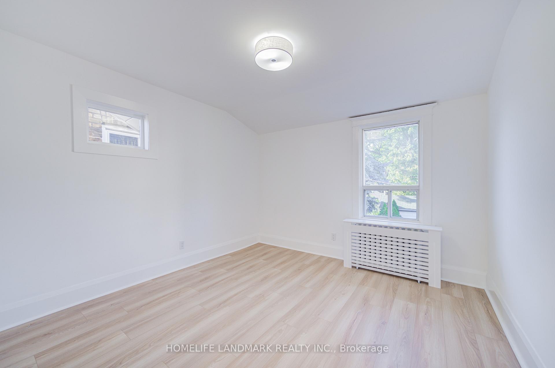 Photo 31 of 5 Beachview Crescent, Toronto, East End-Danforth — HOMEH