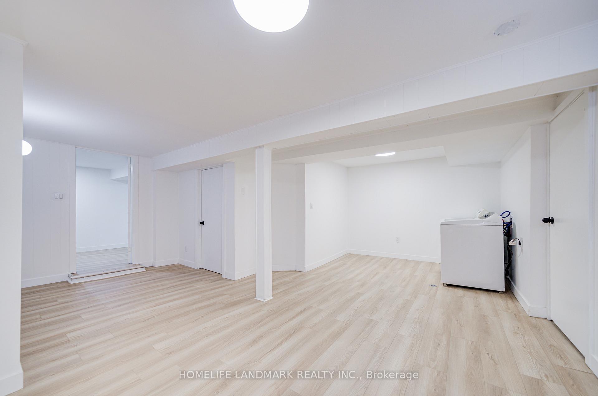Photo 37 of 5 Beachview Crescent, Toronto, East End-Danforth — HOMEH