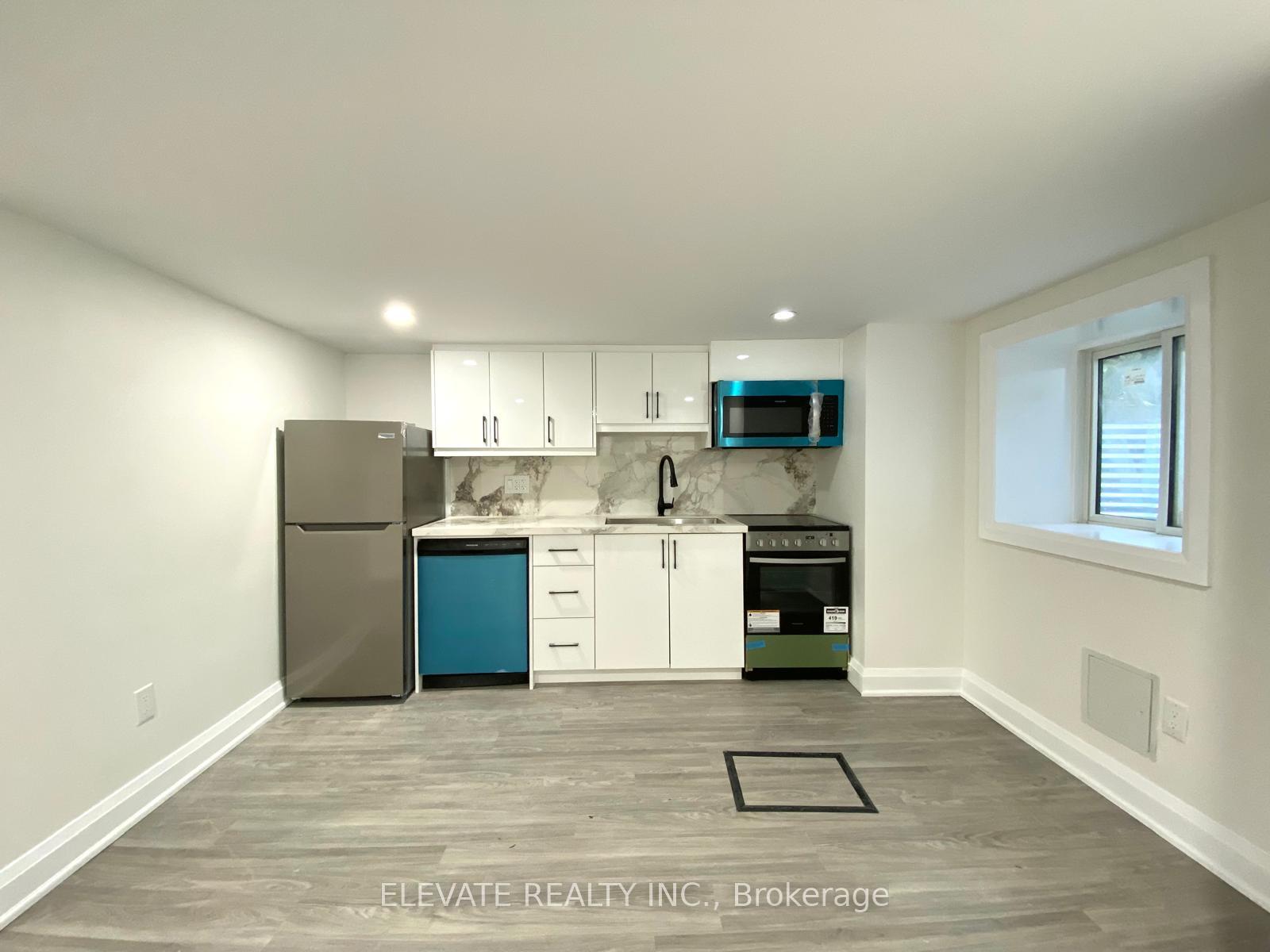 Photo 3 of Unit B, 19 Lesmount Avenue, Toronto, Danforth Village-East York — HOMEH