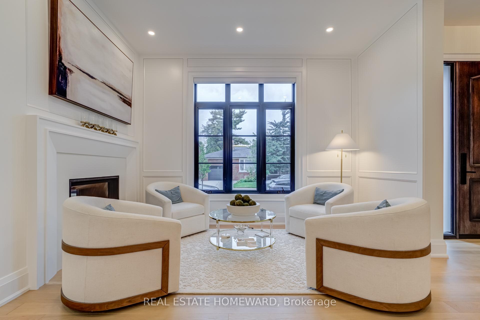 Photo 7 of 5 Taylor Drive, Toronto, East York — HOMEH