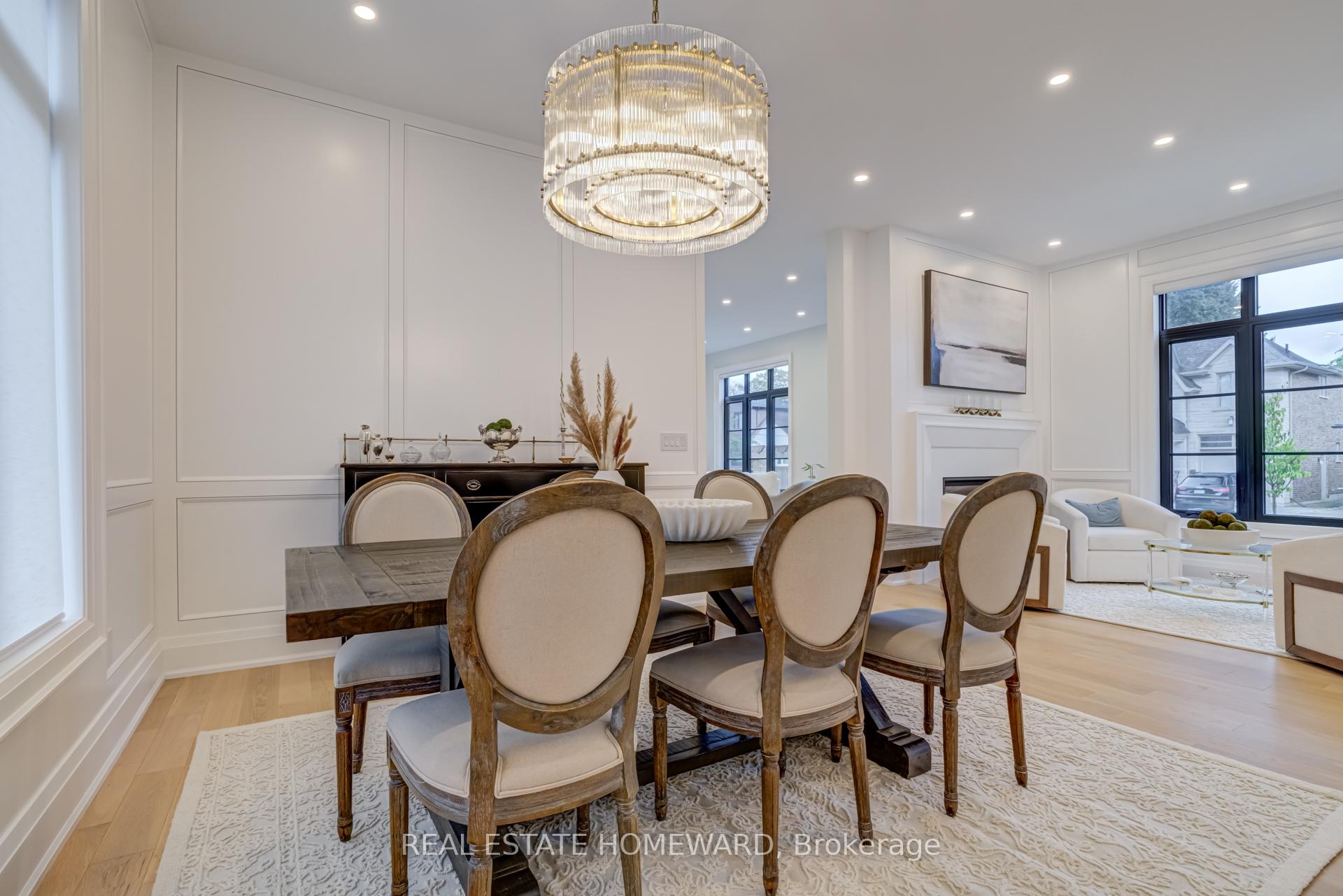 Photo 8 of 5 Taylor Drive, Toronto, East York — HOMEH