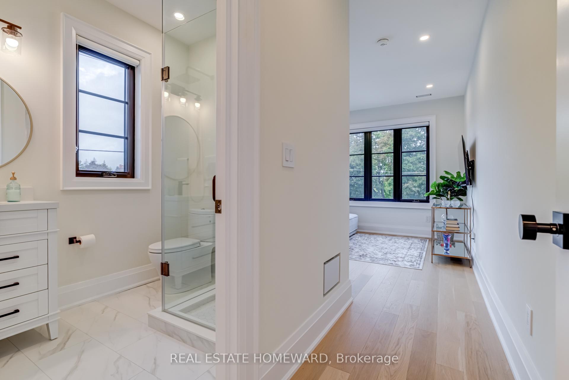 Photo 29 of 5 Taylor Drive, Toronto, East York — HOMEH