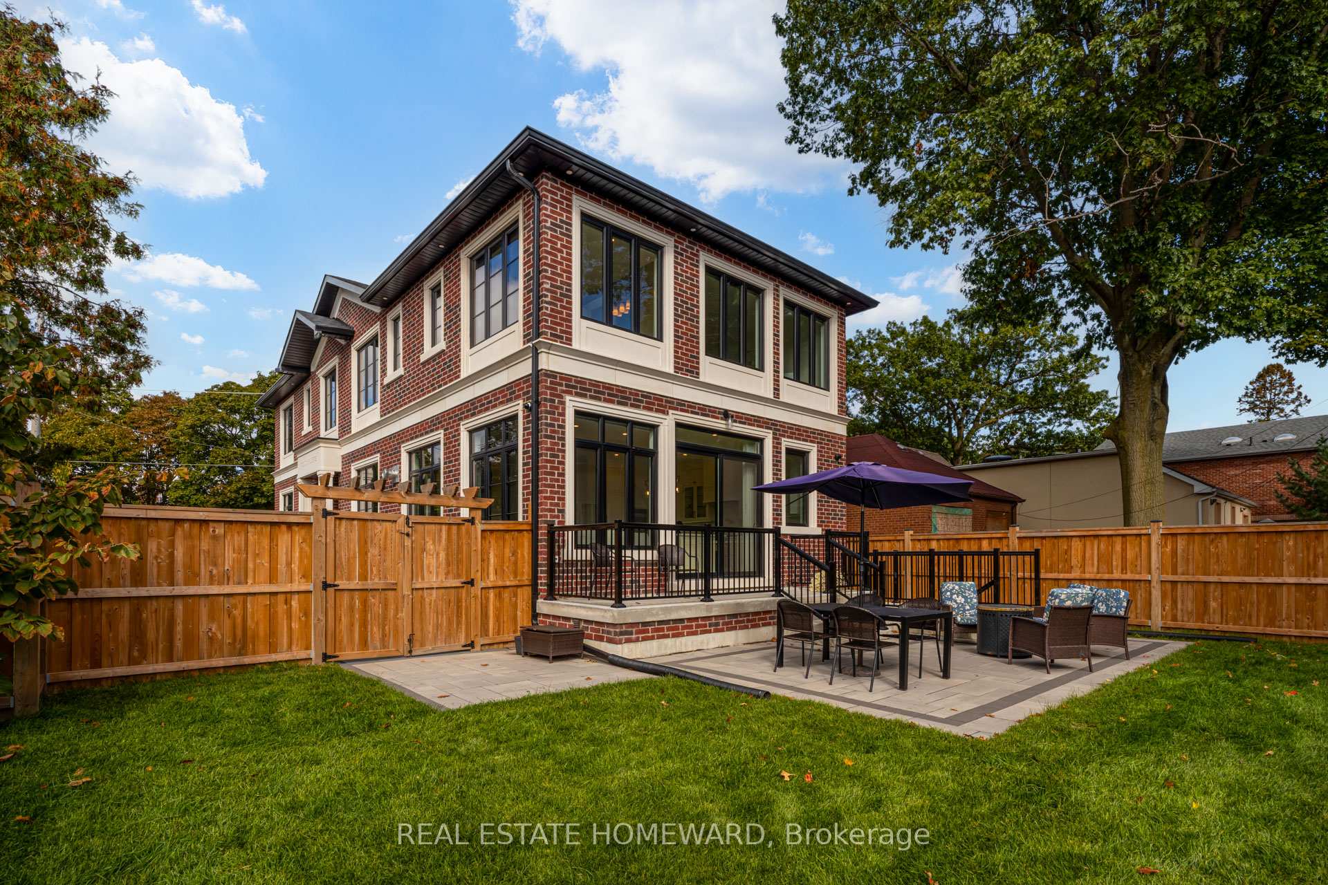 Photo 48 of 5 Taylor Drive, Toronto, East York — HOMEH