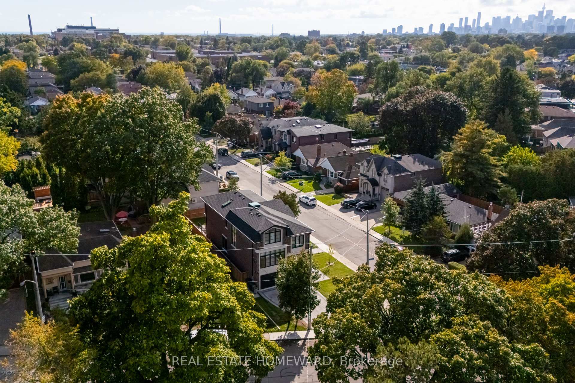 Photo 49 of 5 Taylor Drive, Toronto, East York — HOMEH
