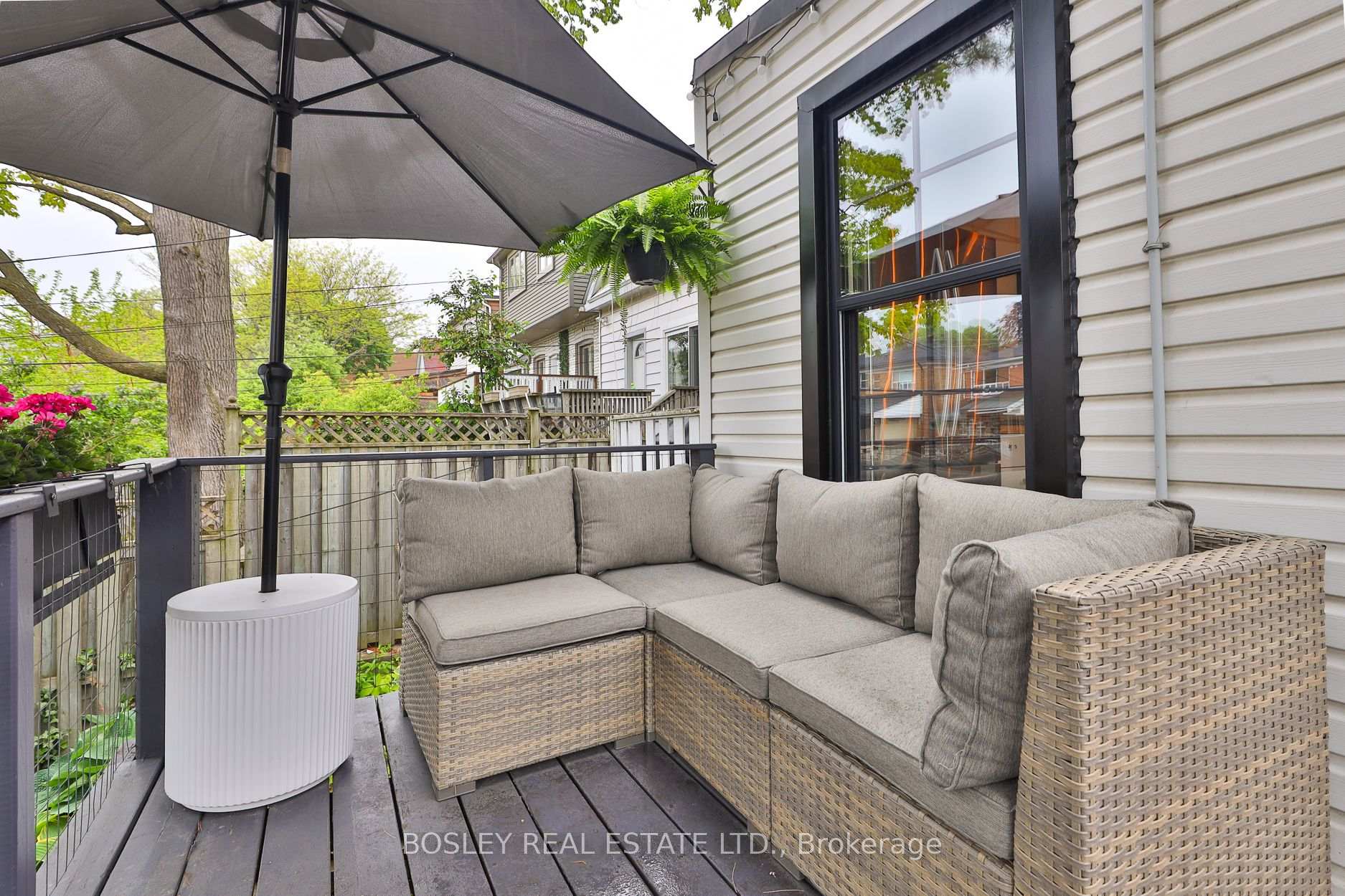 Photo 39 of 320 Highfield Road, Toronto, Greenwood-Coxwell — HOMEH