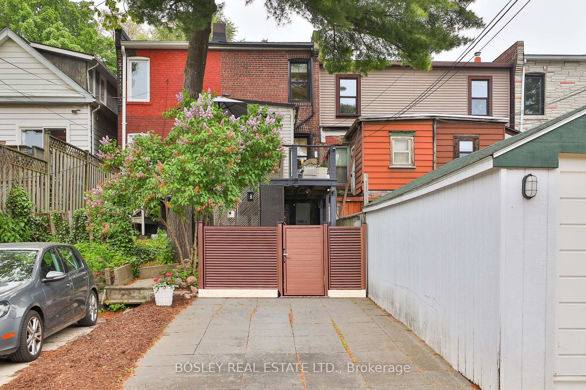 Photo 43 of 320 Highfield Road, Toronto, Greenwood-Coxwell — HOMEH
