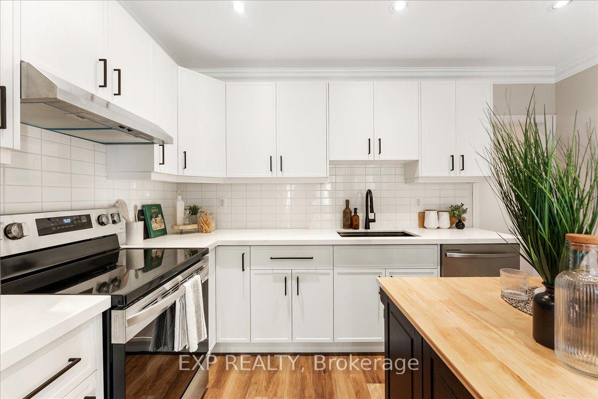 Photo 15 of 149 Drayton Avenue, Toronto, Woodbine Corridor — HOMEH