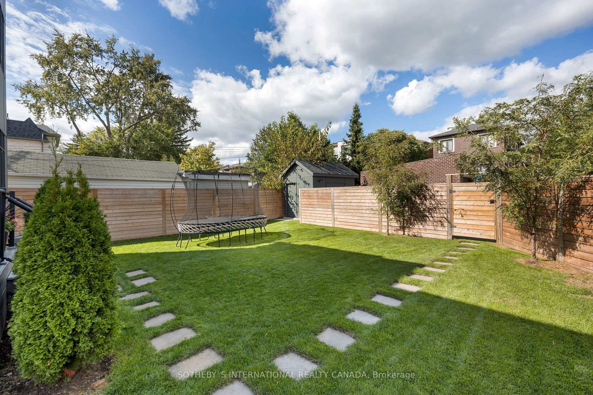Photo 17 of 146 Divadale Drive, Toronto, Leaside — HOMEH