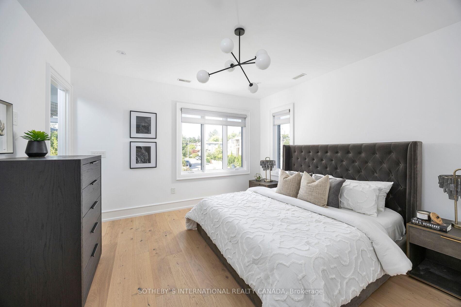 Photo 23 of 146 Divadale Drive, Toronto, Leaside — HOMEH
