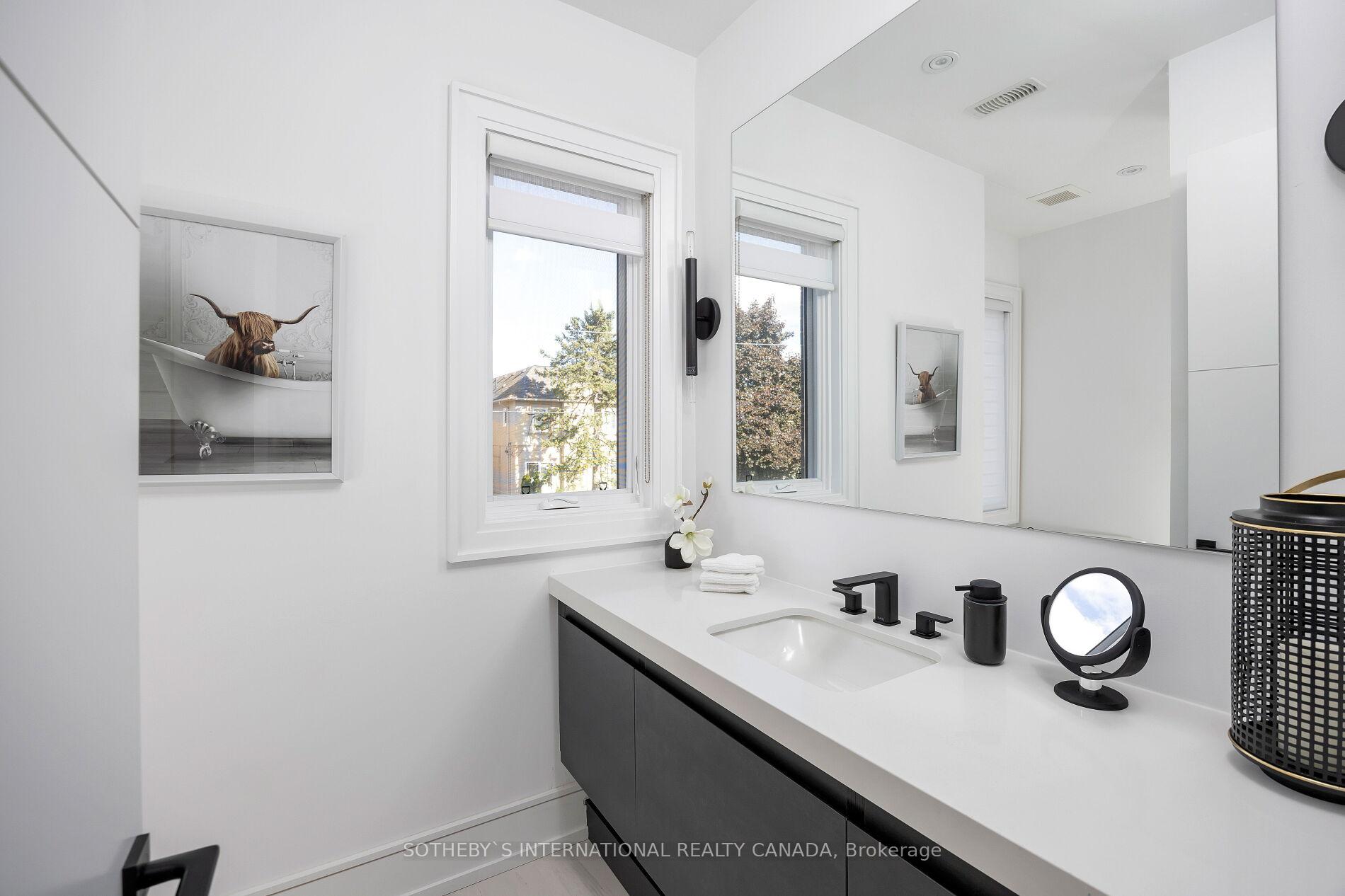 Photo 28 of 146 Divadale Drive, Toronto, Leaside — HOMEH