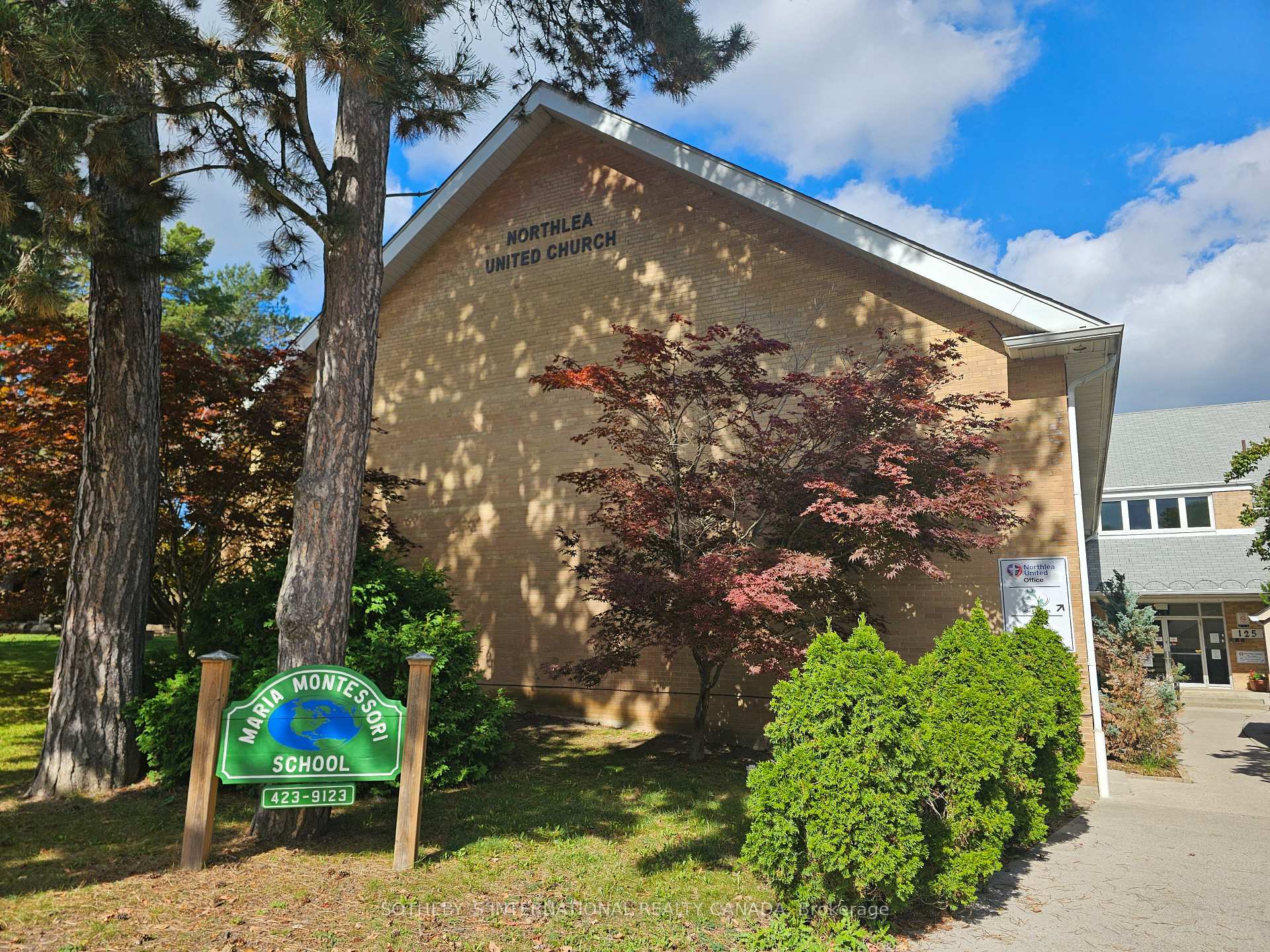 Photo 39 of 146 Divadale Drive, Toronto, Leaside — HOMEH