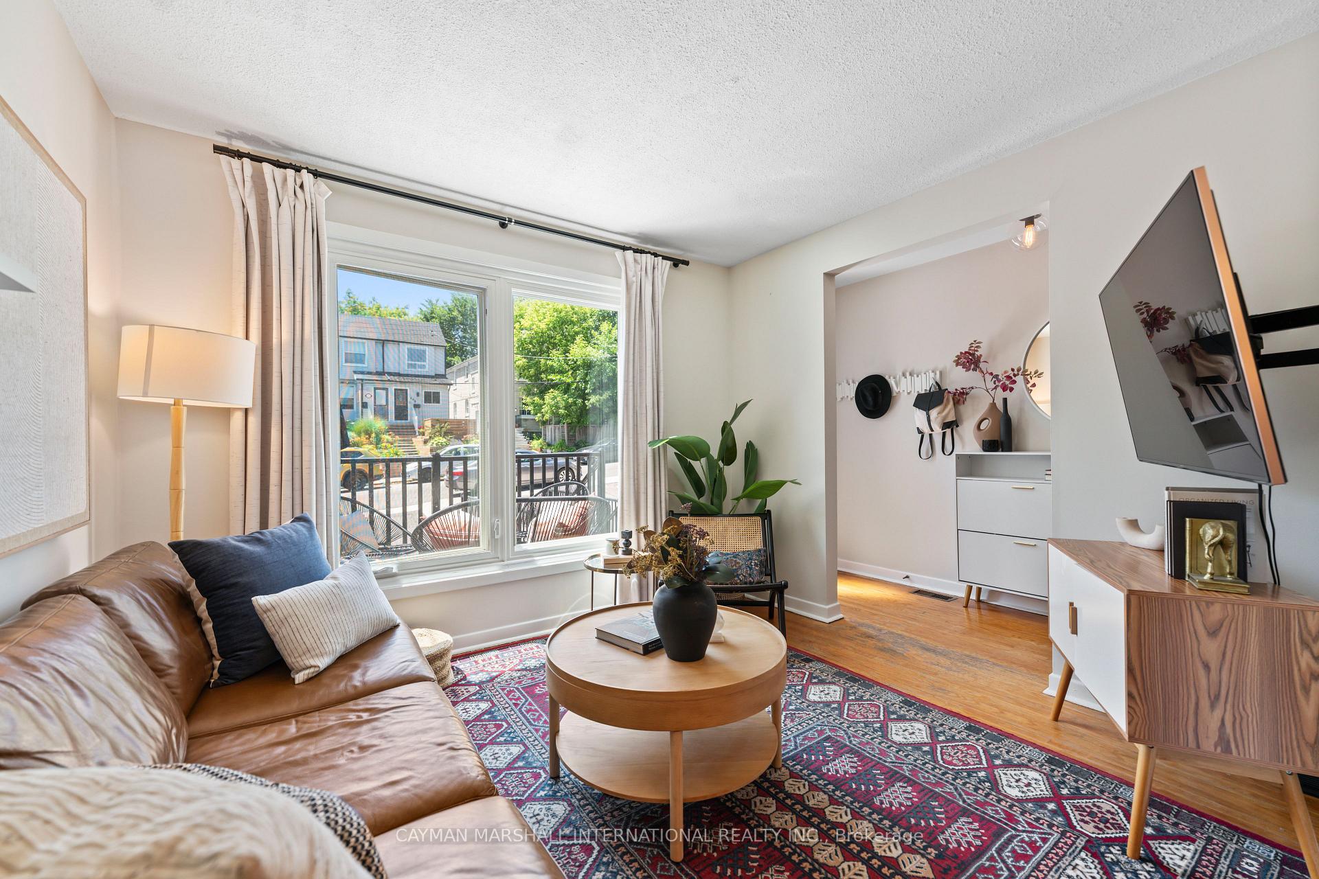 Photo 7 of 467 Rhodes Avenue, Toronto, Greenwood-Coxwell — HOMEH