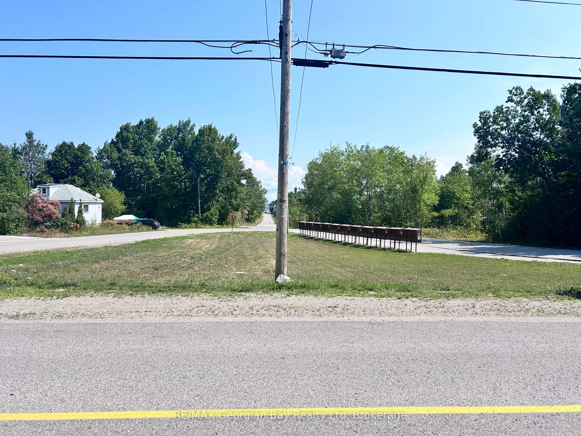 Photo 5 of 224 First Avenue, Tay, Port McNicoll — HOMEH