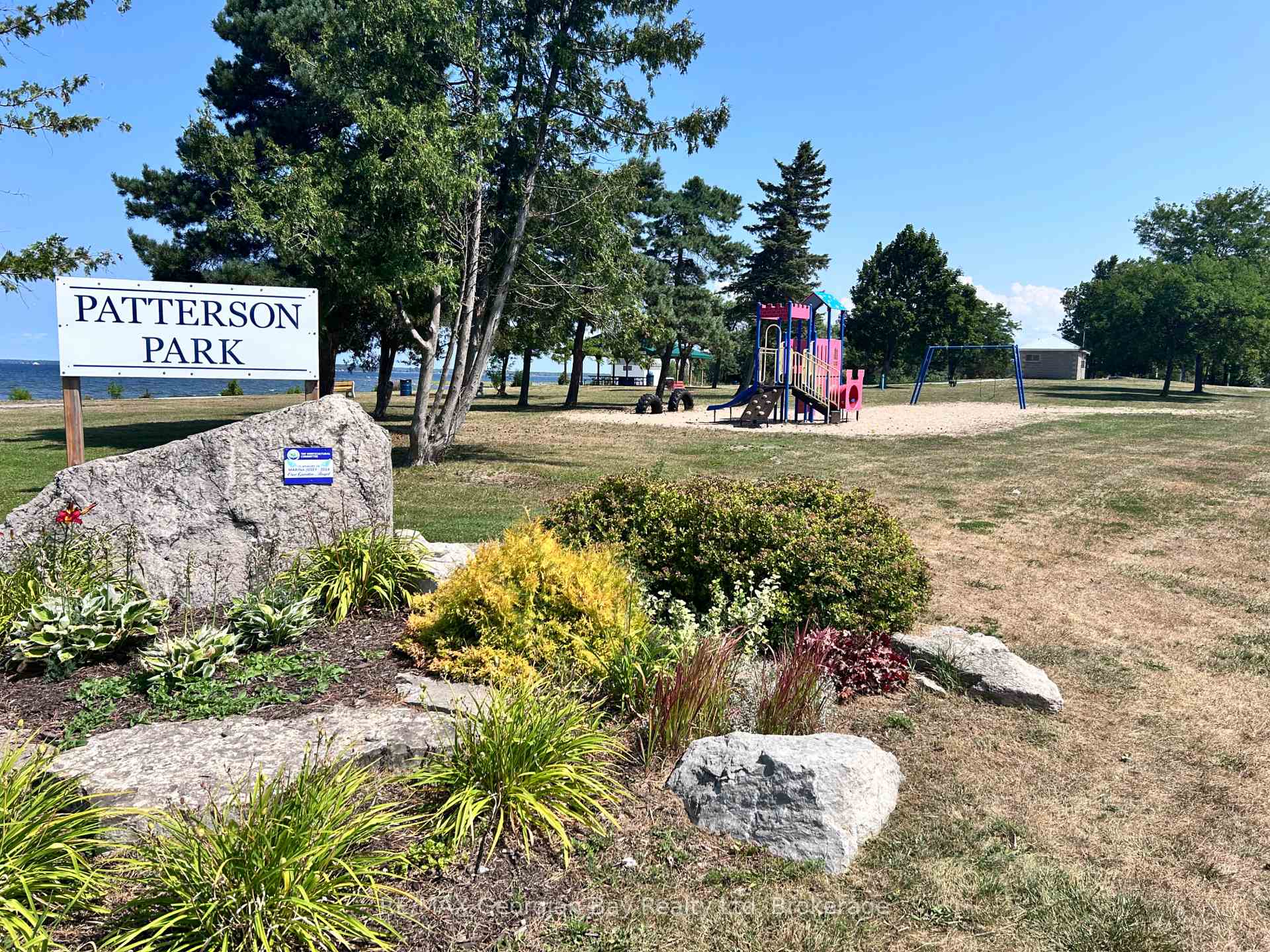 Photo 13 of 224 First Avenue, Tay, Port McNicoll — HOMEH