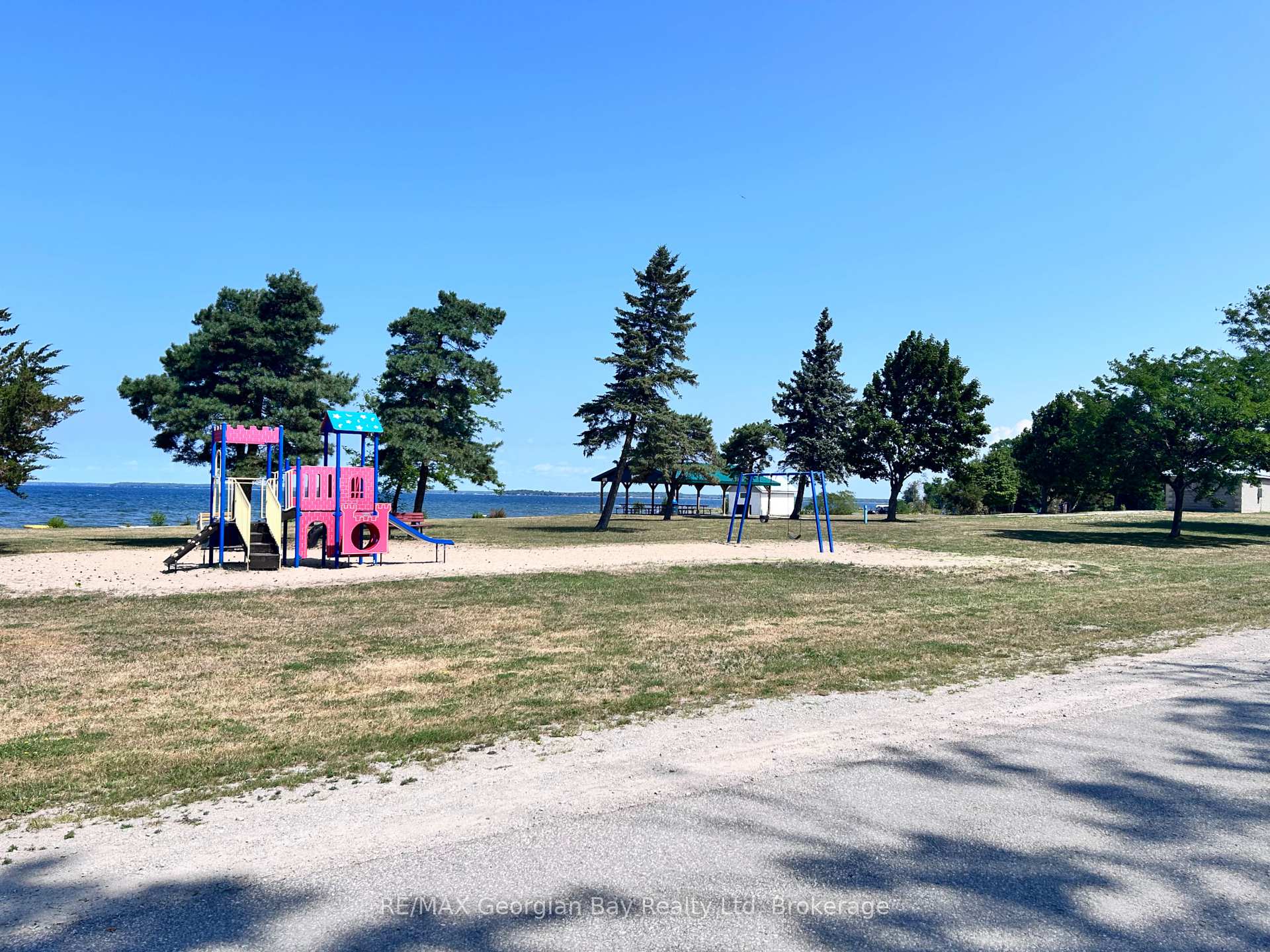 Photo 15 of 224 First Avenue, Tay, Port McNicoll — HOMEH