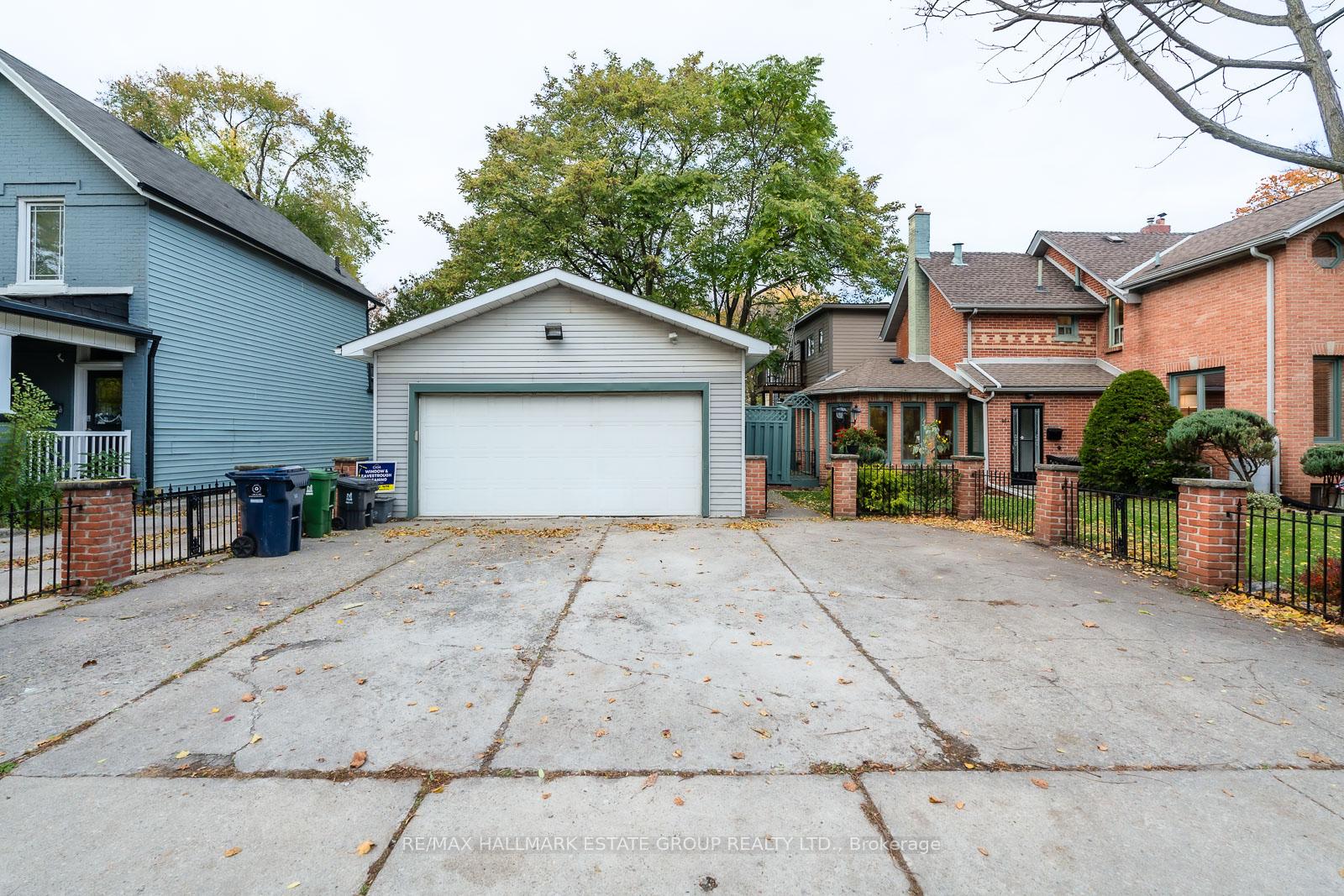 Photo 5 of 88 Dawes Road, Toronto, Crescent Town — HOMEH