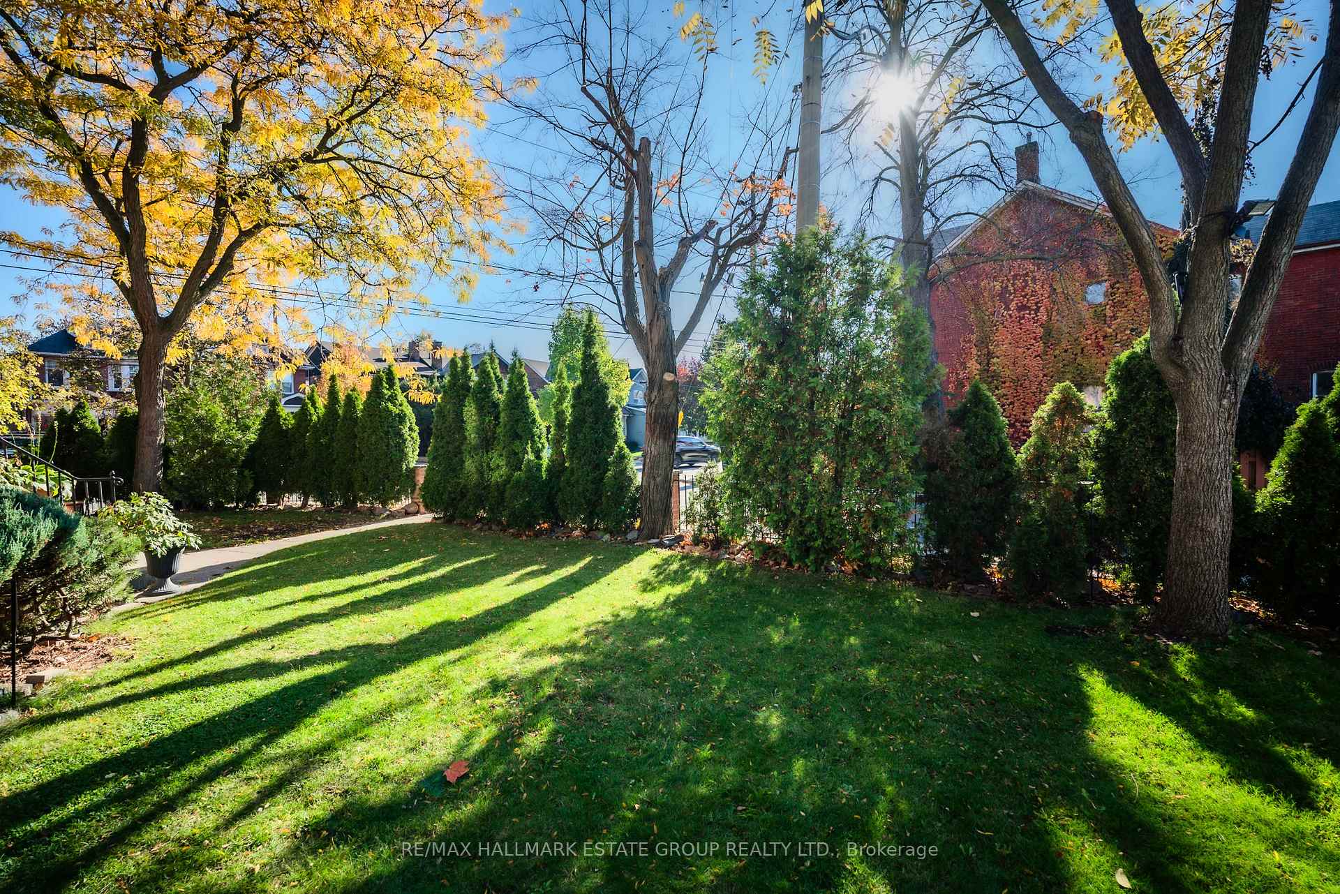 Photo 100 of 88 Dawes Road, Toronto, Crescent Town — HOMEH