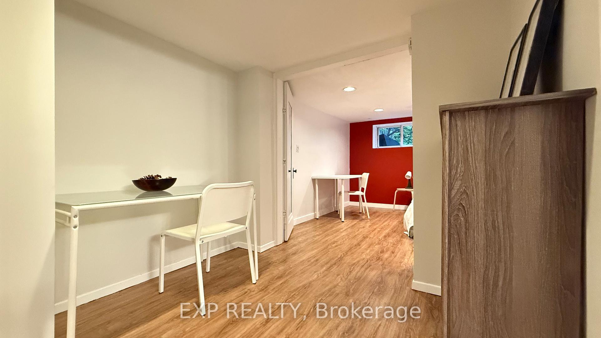Photo 19 of 215 Sutherland Drive, Toronto, Leaside — HOMEH
