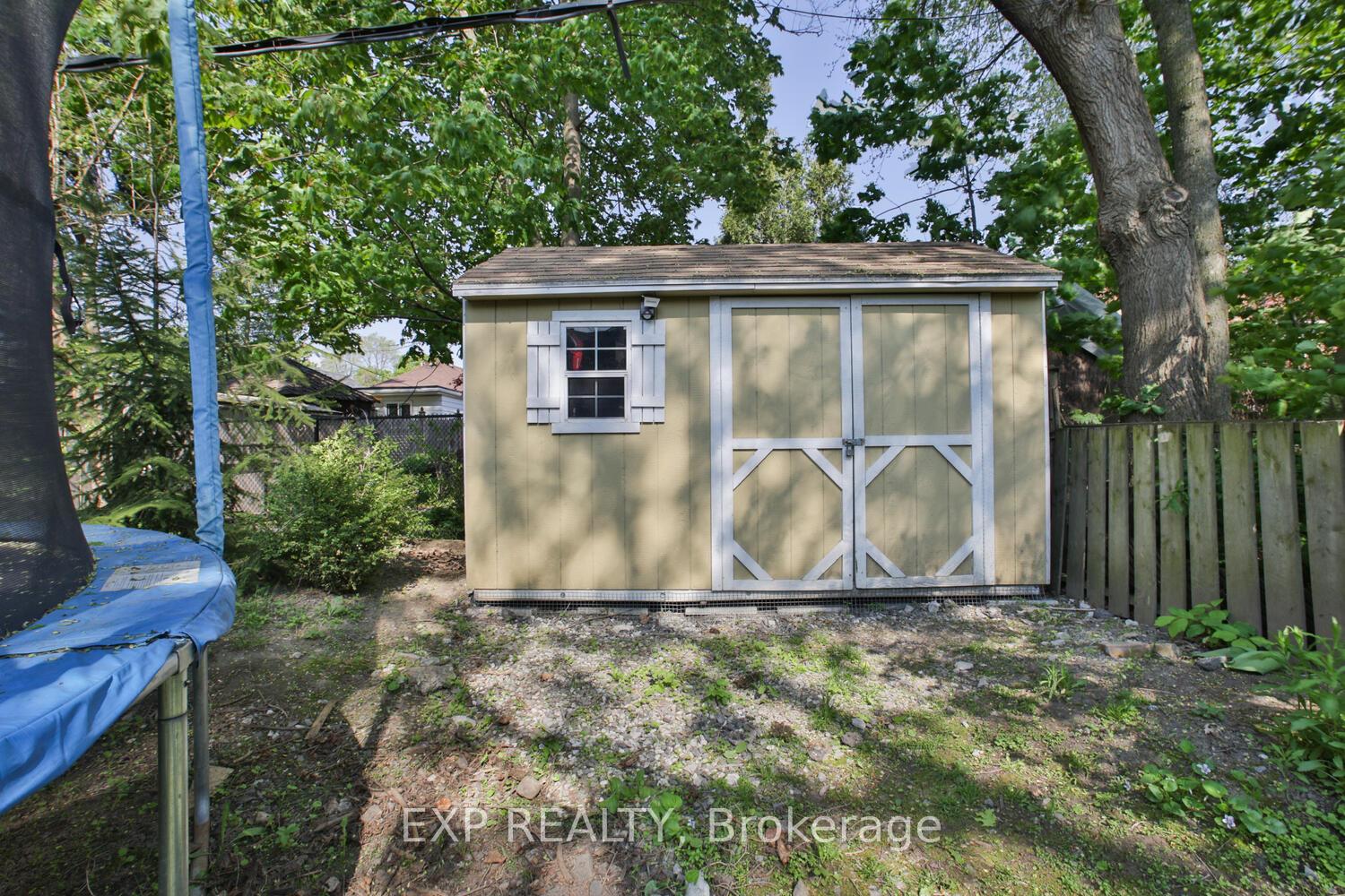 Photo 20 of 215 Sutherland Drive, Toronto, Leaside — HOMEH