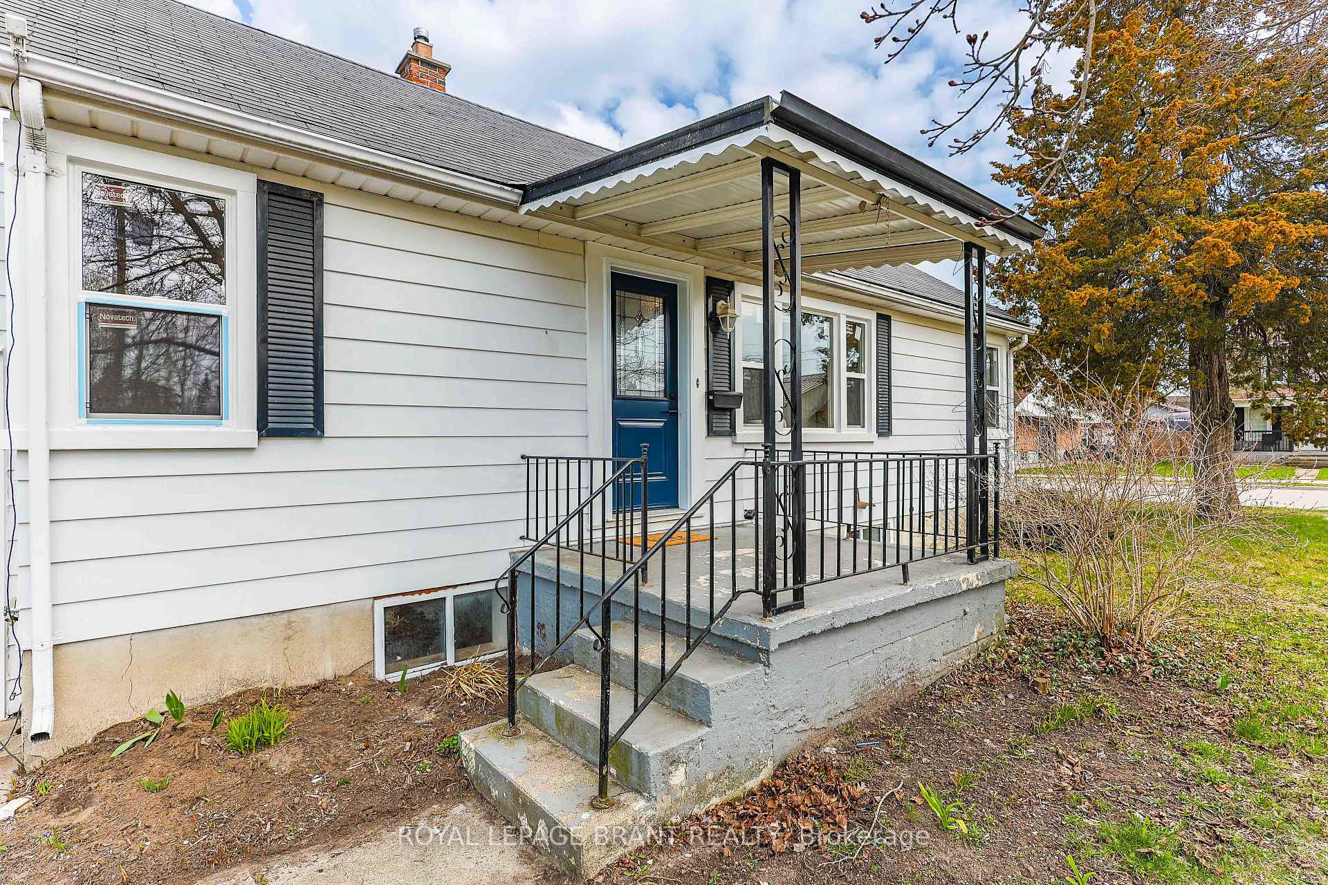 Photo 4 of 17 Hardy Avenue, Tillsonburg — HOMEH