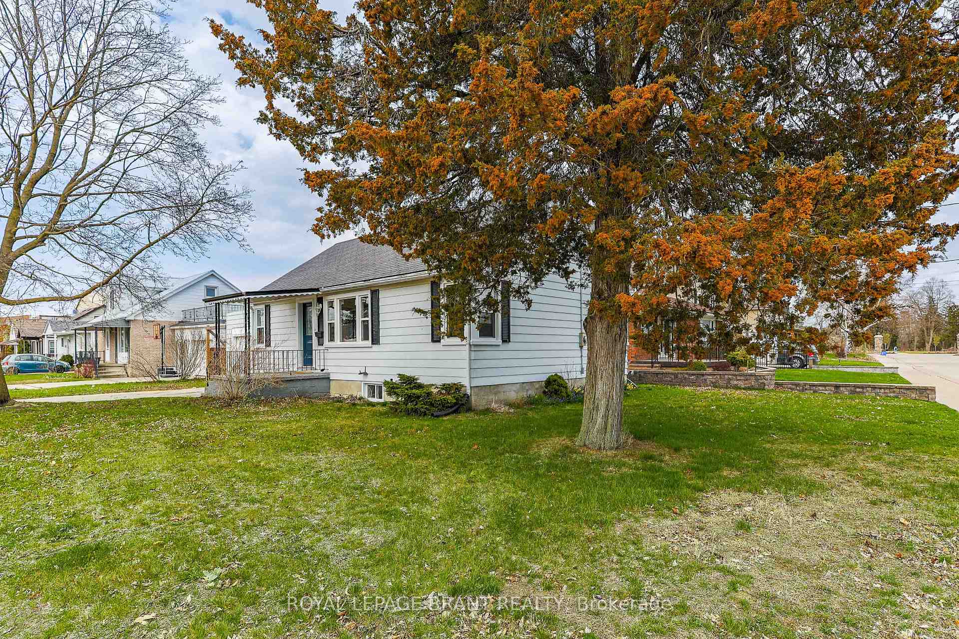 Photo 6 of 17 Hardy Avenue, Tillsonburg — HOMEH