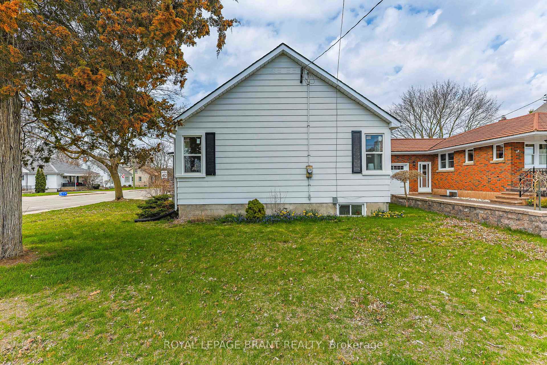 Photo 7 of 17 Hardy Avenue, Tillsonburg — HOMEH