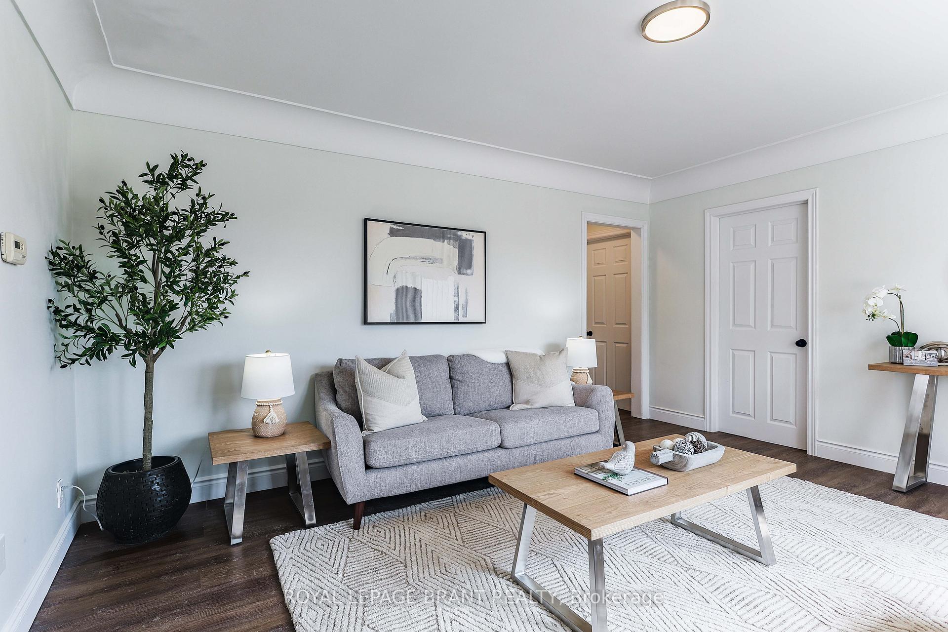 Photo 10 of 17 Hardy Avenue, Tillsonburg — HOMEH