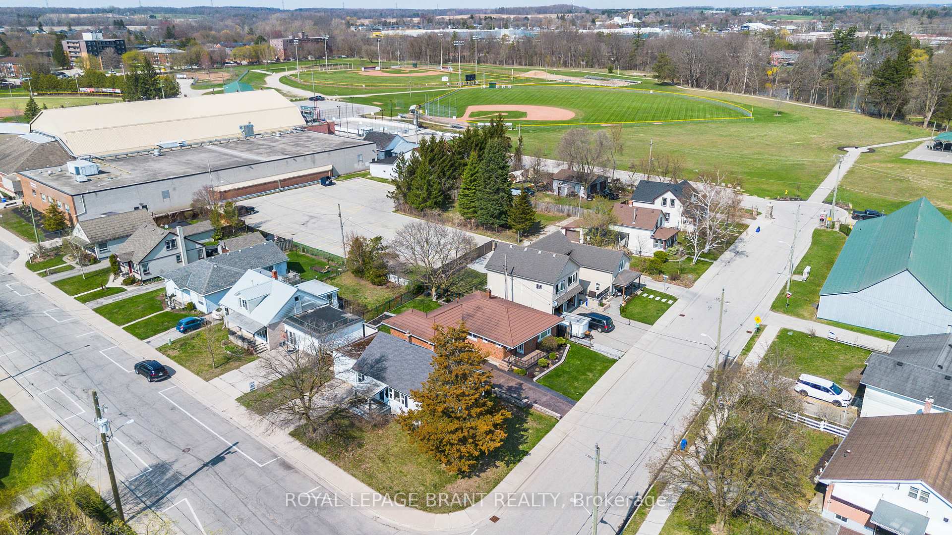 Photo 35 of 17 Hardy Avenue, Tillsonburg — HOMEH