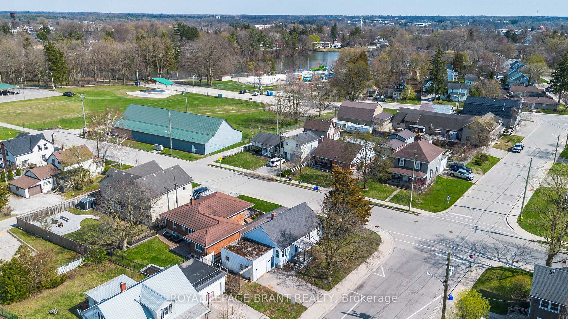 Photo 37 of 17 Hardy Avenue, Tillsonburg — HOMEH