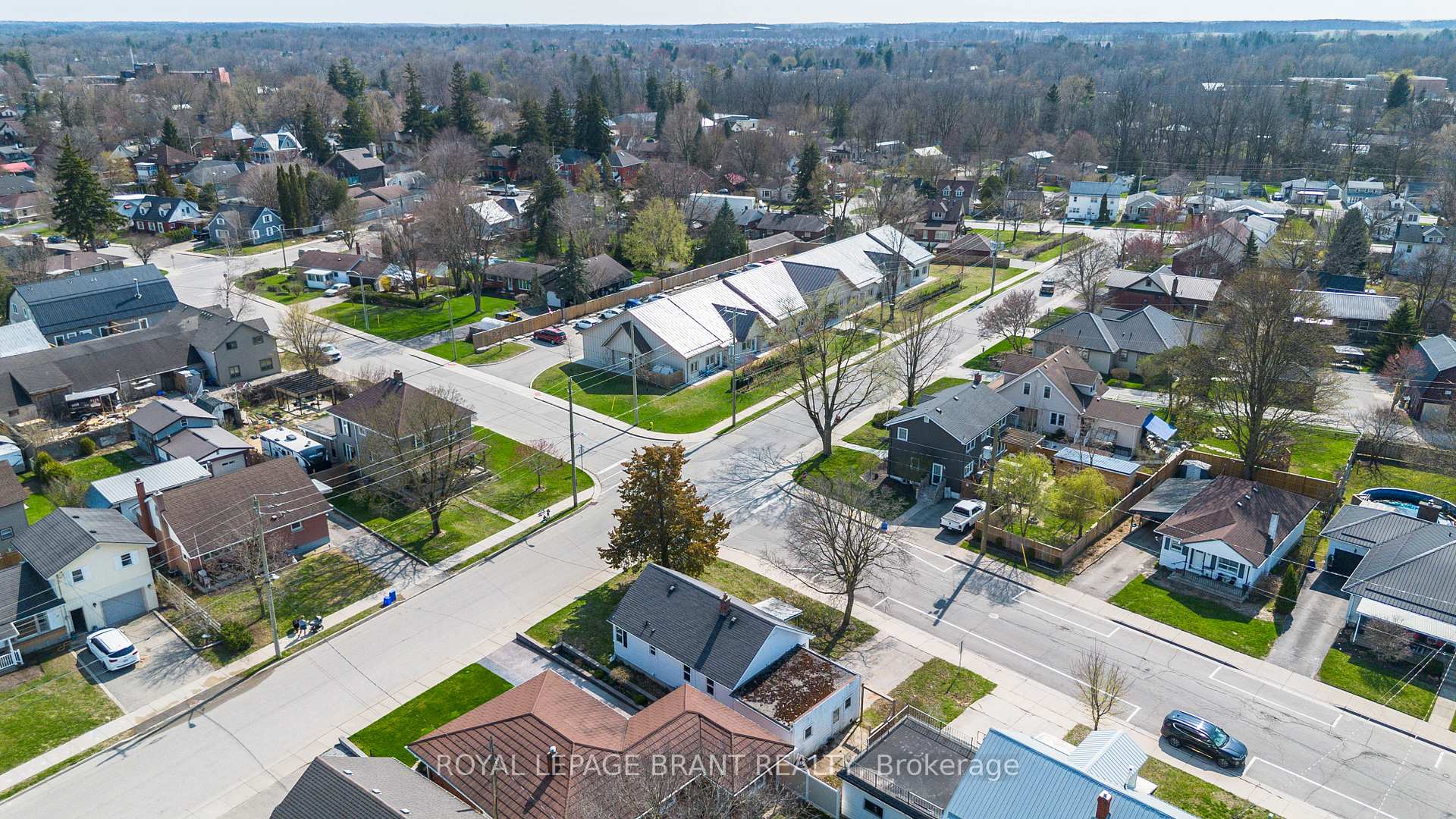 Photo 39 of 17 Hardy Avenue, Tillsonburg — HOMEH