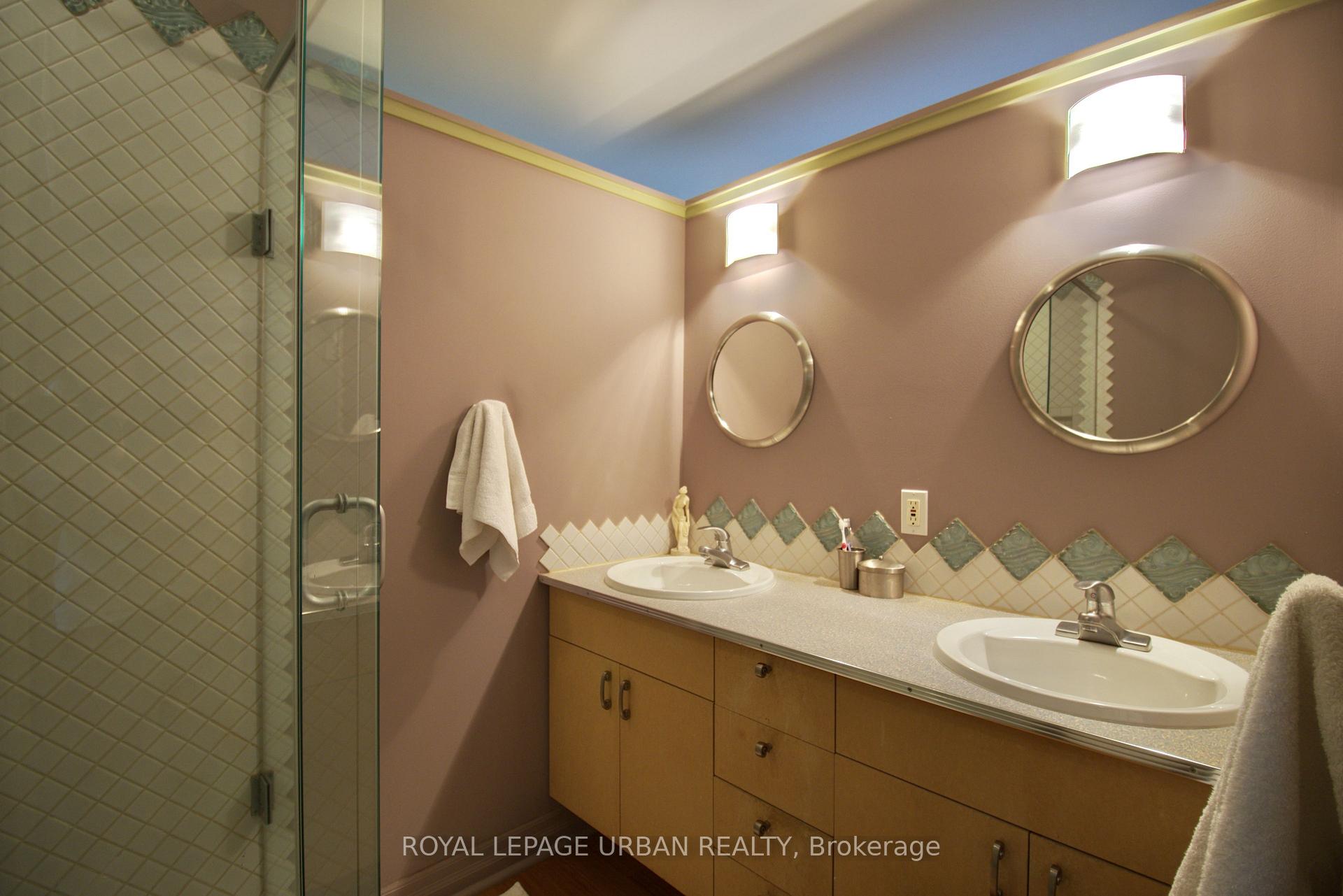 Photo 26 of 277 Booth Avenue, Toronto, South Riverdale — HOMEH