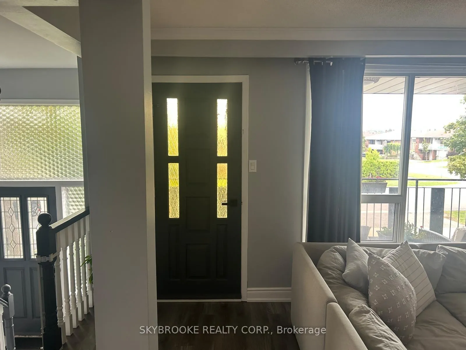 Photo 16 of 22 Button Road, Vaughan, West Woodbridge — HOMEH