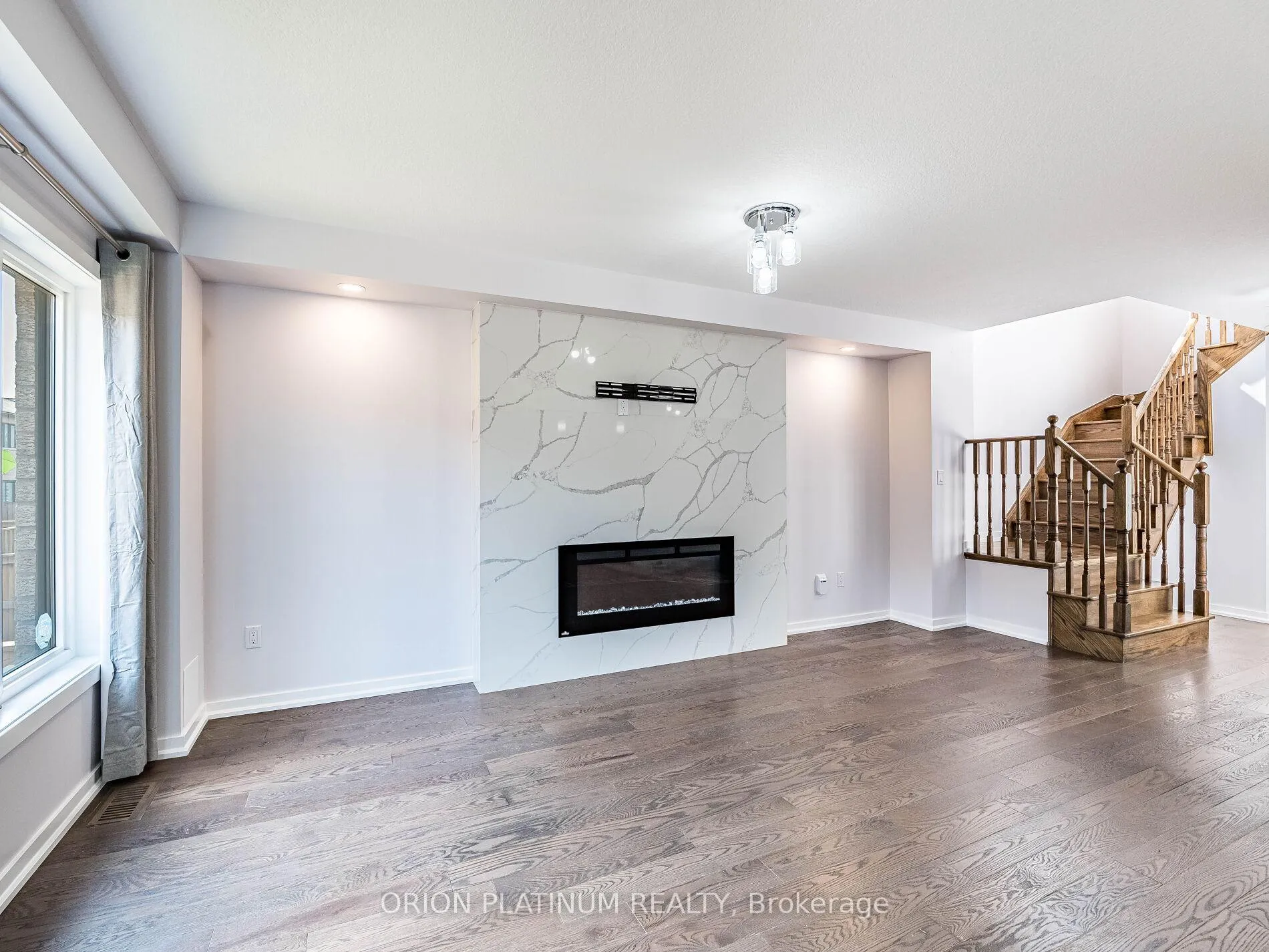 Photo 18 of 12 Bradshaw Drive, Hamilton, Stoney Creek Mountain — HOMEH