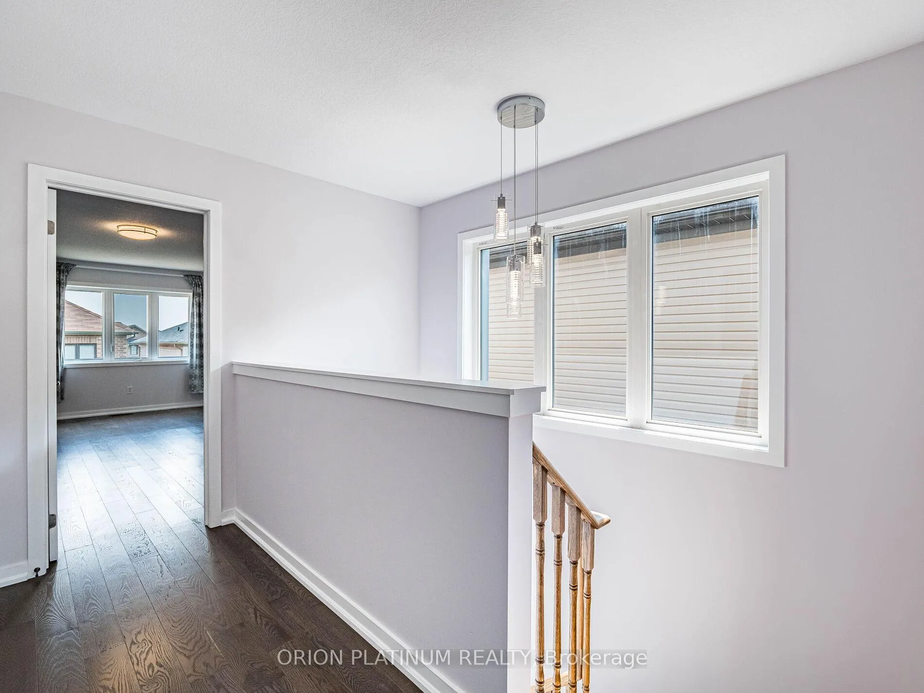 Photo 22 of 12 Bradshaw Drive, Hamilton, Stoney Creek Mountain — HOMEH