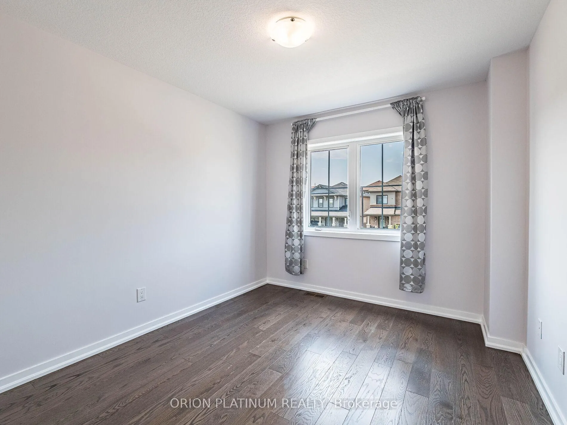 Photo 30 of 12 Bradshaw Drive, Hamilton, Stoney Creek Mountain — HOMEH