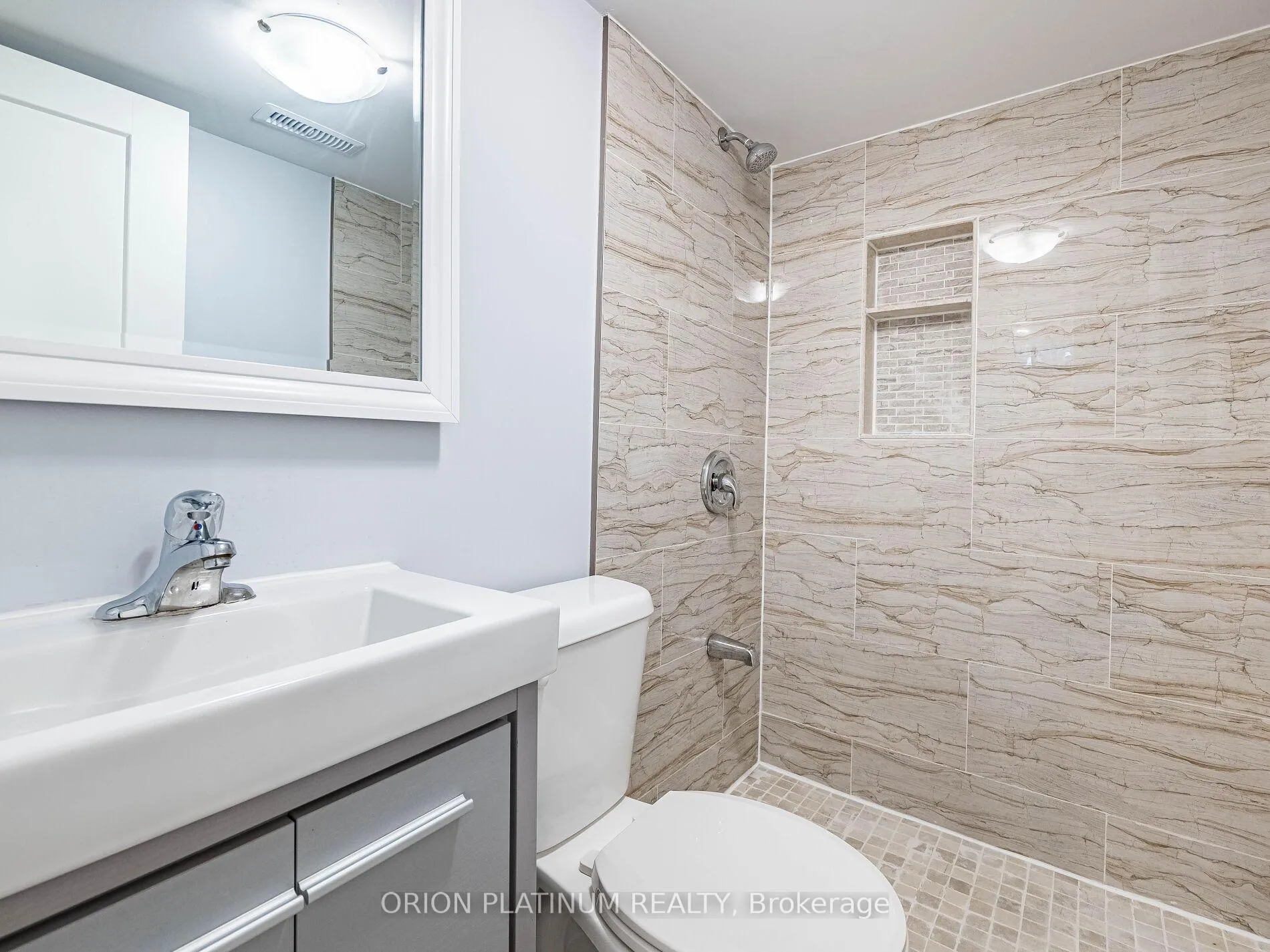 Photo 39 of 12 Bradshaw Drive, Hamilton, Stoney Creek Mountain — HOMEH