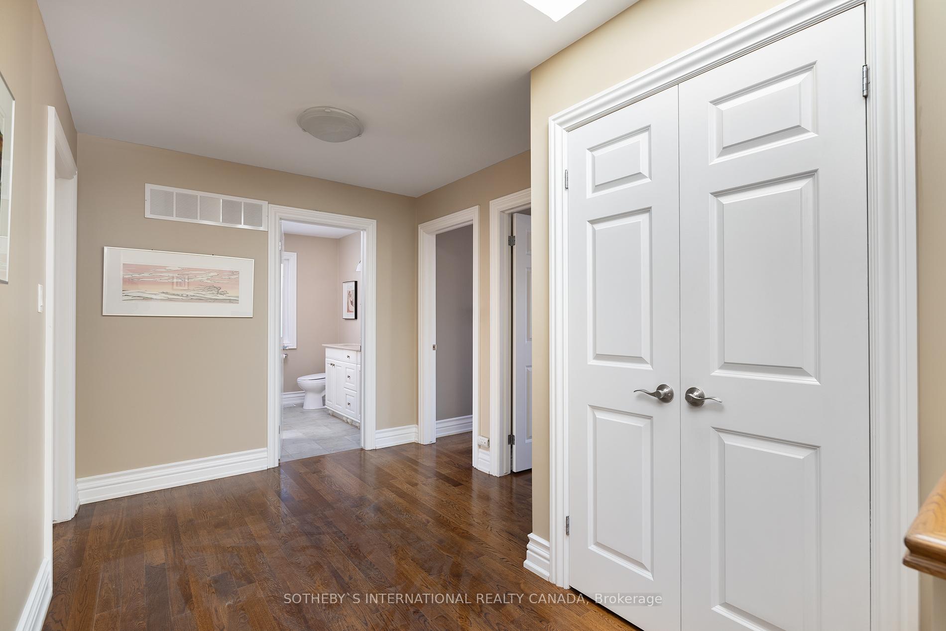 Photo 23 of 35 Sharron Drive, Toronto, Leaside — HOMEH